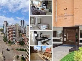 Cobertura duplex a memos de 300mts do mar | Quatro Praças