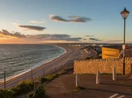 Stylish Townhouse in Portland, Dorset