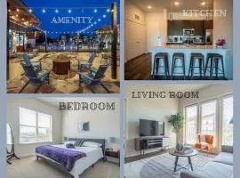 Boulevard Stays Nature Escape 2BR Suite Gym Pool Parking