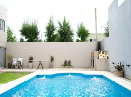 Estadía Perfecta - City，位于City Bell的酒店