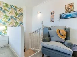 City center Studio penthouse near the beach