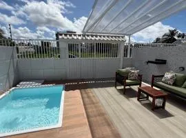 casa com suite e banheiro social
