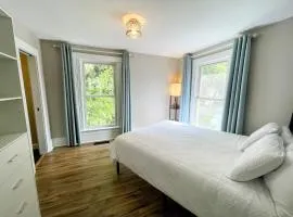 Lake Chelan Manor Room #5