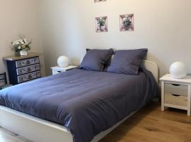 Le Colbert, готель у місті Nevers