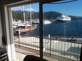 Uysal Suite Seaside