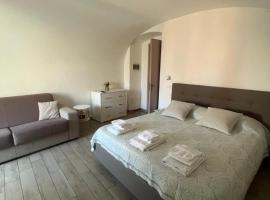 Casa San Giorgio, acomoda&ccedil;&atilde;o com cozinha em Ischia