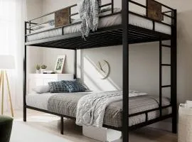 Hostel prime