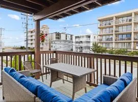 Brand-New Kitchen Guest Fav