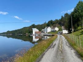 Haraldseidvågen gjestgjevarstad, ξενοδοχείο σε Skjold