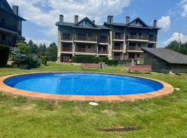Ático duplex a pie de pistas de esquí, hotel u gradu La Molina