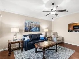Chic 3BR Home in a Top-Rated Location