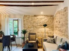 The Village View Apartment