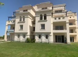 Arco Lagoon Private Garden Chalet Pool View North Coast I Alamein العلمين ا شاليه فاخر بحديقة خاصة ا مباشر حمام السباحة