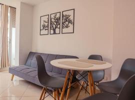 Apartamento en Sabaneta con Excelente Ubicación，位于萨瓦内塔的酒店