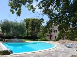 Villa Irma a Grottammare Relax con Piscina a 10 min dal Mare