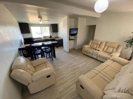 Family Apartment & Free Parking!, hotel de playa en Playas de Rosarito