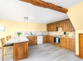 Millstone Cottage - Stunning Barn Conversion!