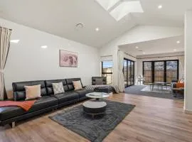 Mountain Escape by Remarkables 11 | 3-bedrooms