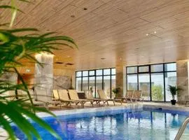 Alezzi Odyssey Luxury Pool Spa