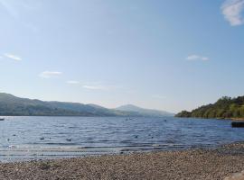 Apartment Two - Uk49592, hotel en Bala