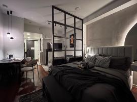 The QuietPad - A Stylish Studio, with Pool and Free Parking in Davao City Center, alojamiento con cocina en D&aacute;vao