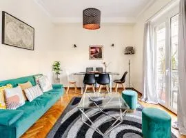 3BDR IDEAL CENTRAL ATHENIAN APT