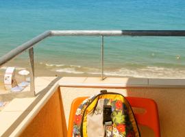 Beach Apartment MELINA，位于帕莫瑞的酒店