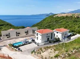 Luxury Villa - New Building with pool and Fantastic Side Sea View