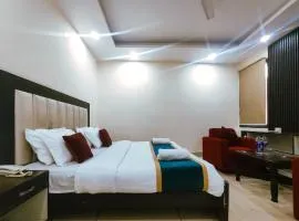 Hotel AG Royal Affordable Blissful Stay