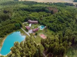 Vila Forest Resort