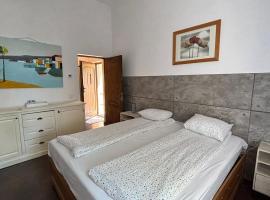 Pannónia Rooms and Apartments, hotel v destinácii Satu Mare