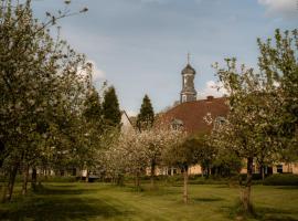 Corneli Residenties - Chateau St Gerlach, hotel in Valkenburg