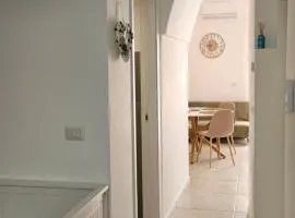 B&B Poggio dei Mori Appartamento 2 camere nel centro storico con WiFi e aria condizionata