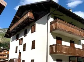 Cima de' Piazzi Apartment 2