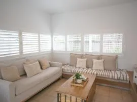 Beachside Escape 200m From Ocean