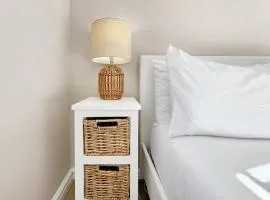 Tranquil Garden Cottage
