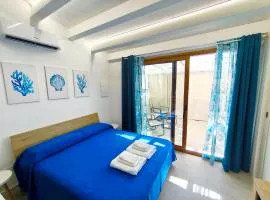 Damasa House