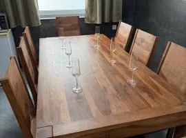 Im Tal 2 Haus - 2 WE, 5 SZ,3 Bäder, 11 Betten - Klimaanlage