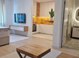 Sunset Dream Apartment -- 2 minutes from the Airport
