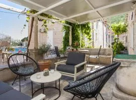 Nice Home In Trstenik With Wifi