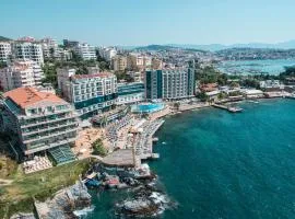 カリズマ デラックス ホテル