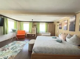 Haus Bernstein Apartment 3