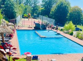 Spa Hotel Podlesí - Walldorf a Pohádková vesnička、Podlesíのホテル