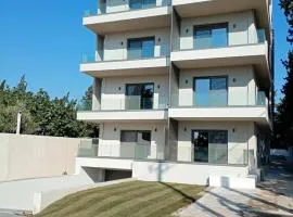 Poseidon 77B Luxury Residences