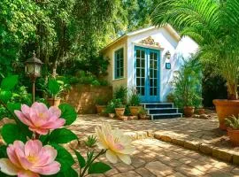 Enchanting Private Hollywood Hills Guest House with Tranquil Tree-Top Views, Magical Outdoor Living Room and Patio and Zen Garden, In LA's Most Desirable, Central, Serene Area and Only 2 Minutes from Hollywood Boulevard