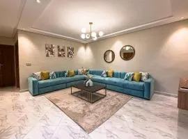 Luxury Apartment with Private Patio & City Charm - Buena Vista Residences