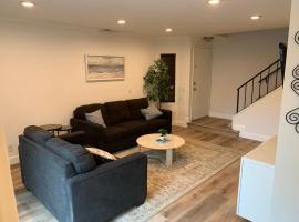 Beautifully Remodeled 2BR Prime Irvine Location, appartement in Irvine