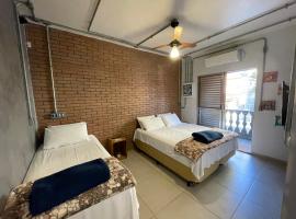 Studio House, hotel near Sao Paulo/Congonhas Airport - CGH, Sao Paulo
