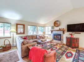 Walk to Main St and Ski Shuttle Frisco Home with Yard