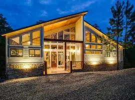 Modern Farmhouse - Arcades - Hot Tub